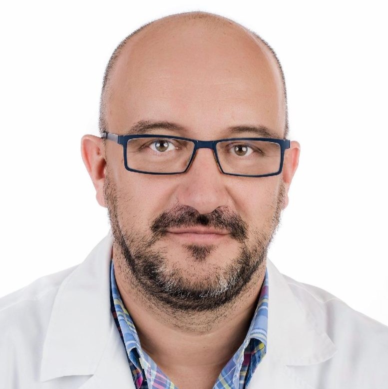 dr n. med. LESZEK GMYREK